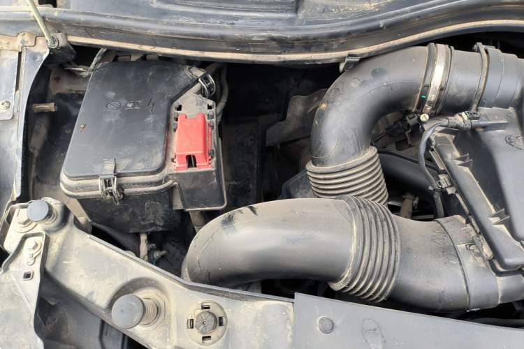 Used Mercedes-Benz Vito 2020 2.0T Elite Version 7 Seats Engine Bay Right
