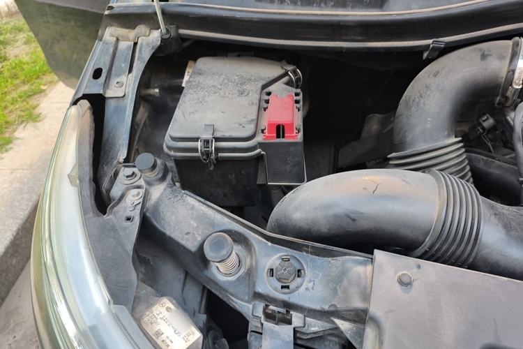 Used Mercedes-Benz Vito 2020 2.0T Business Version 9 Seats Engine Bay Right