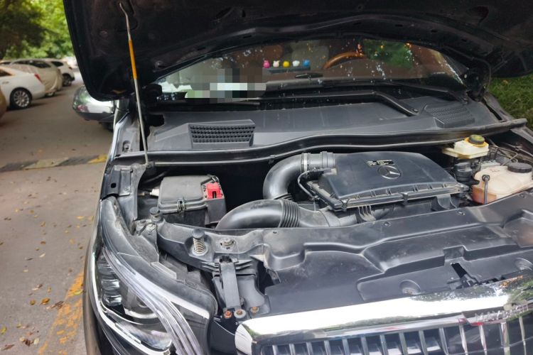 Used Mercedes-Benz Vito 2020 2.0T Elite Version 7 Seats Engine Bay Right