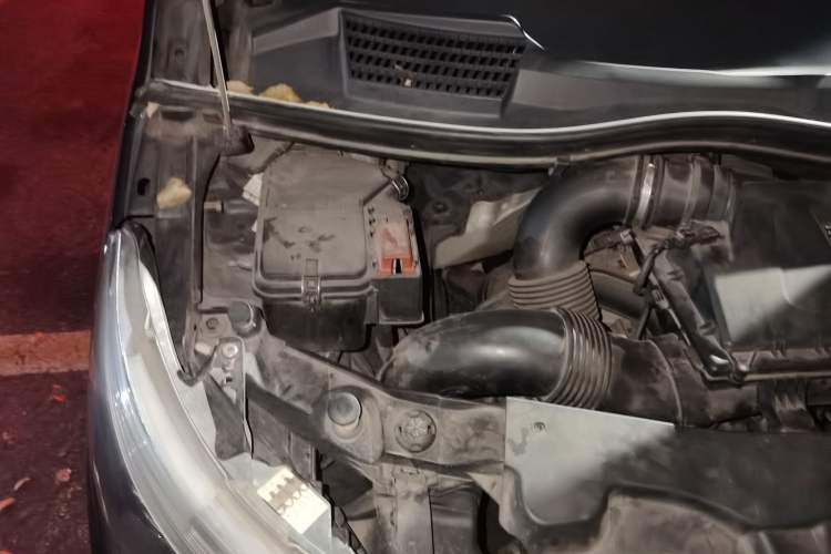 Used Mercedes-Benz Vito 2020 2.0T Business Version 7 Seats Engine Bay Right
