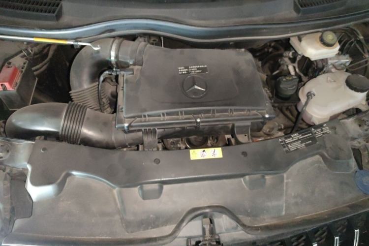 Used Mercedes-Benz Vito 2020 2.0T Business Version 7 Seats Engine Bay