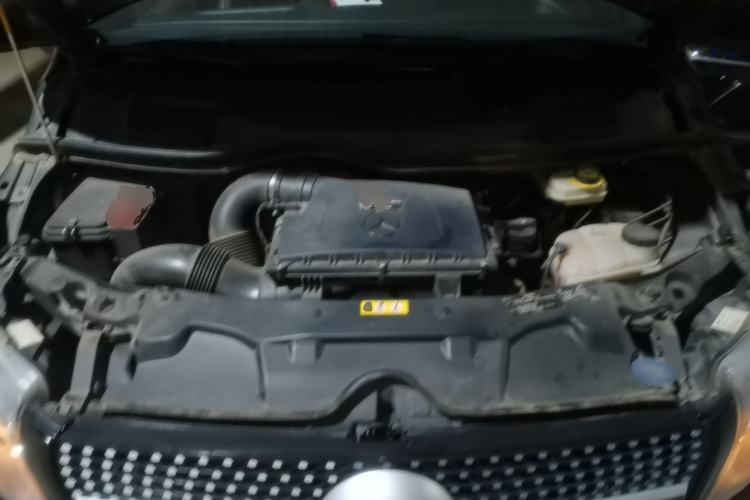 Used Mercedes-Benz Vito 2020 2.0T Business Version 7 Seats Engine Bay