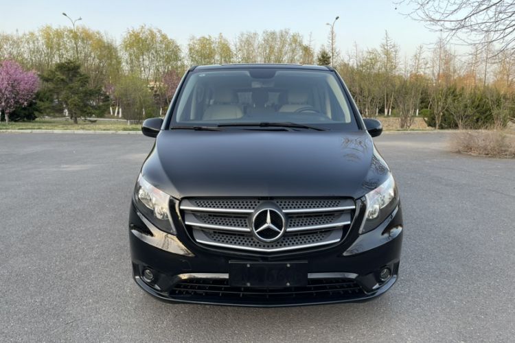 Used Mercedes-Benz Vito 2020 2.0T Elite Version 9 Seats Exterior 1
