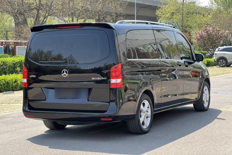 Used Mercedes-Benz Vito 2020 2.0T Business Version 7 Seats Exterior 2