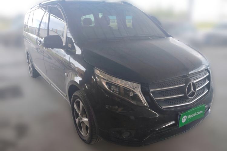 Used Mercedes-Benz Vito 2020 2.0T Elite Version 7 Seats Exterior 2