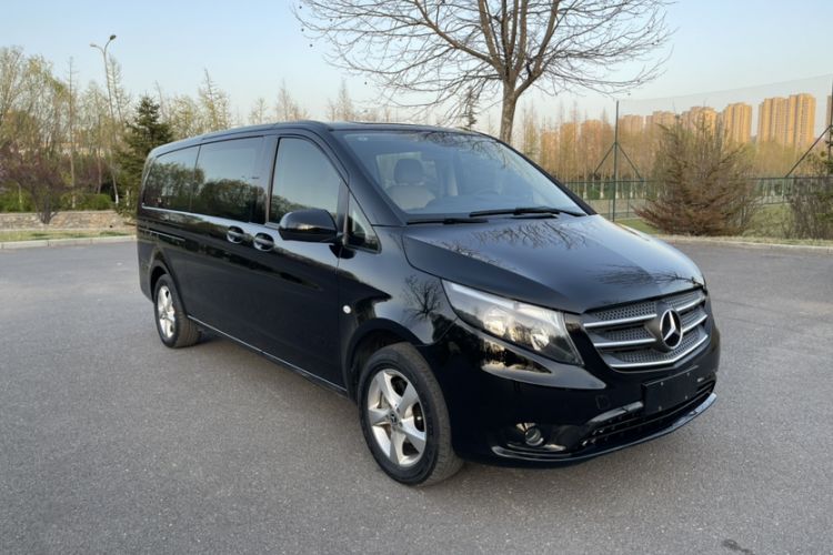 Used Mercedes-Benz Vito 2020 2.0T Elite Version 9 Seats Exterior 2