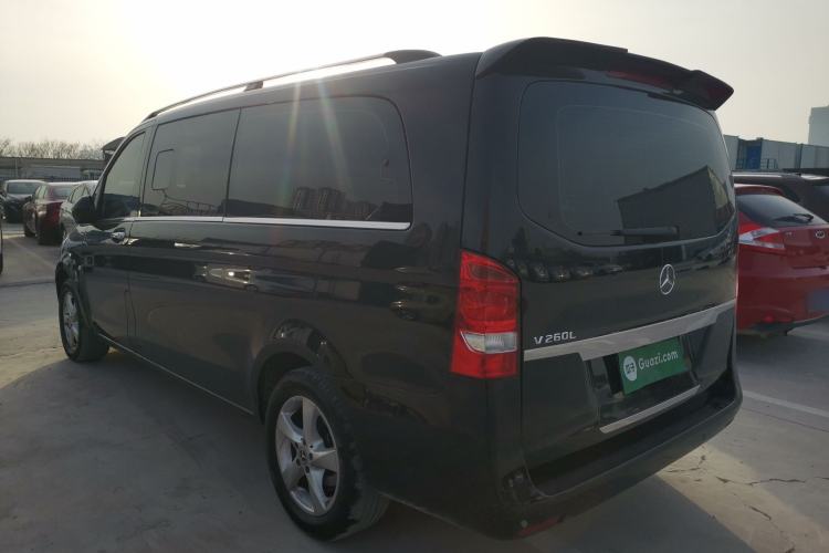 Used Mercedes-Benz Vito 2020 2.0T Elite Version 7 Seats Exterior 2