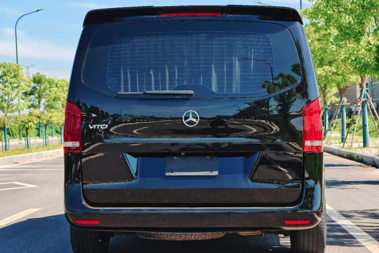 Used Mercedes-Benz Vito 2020 2.0T Business Version 7 Seats Exterior 4