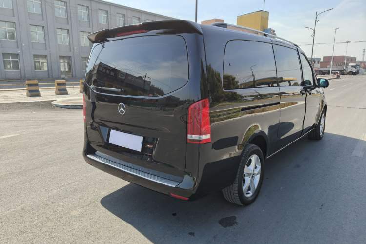 Used Mercedes-Benz Vito 2020 2.0T Elite Version 7 Seats Exterior 4