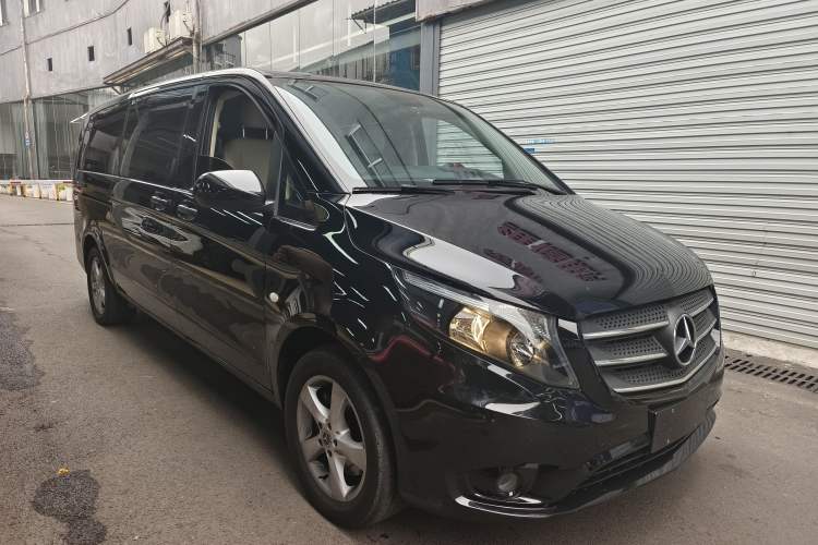 Used Mercedes-Benz Vito 2020 2.0T Elite Version 7 Seats Exterior 5