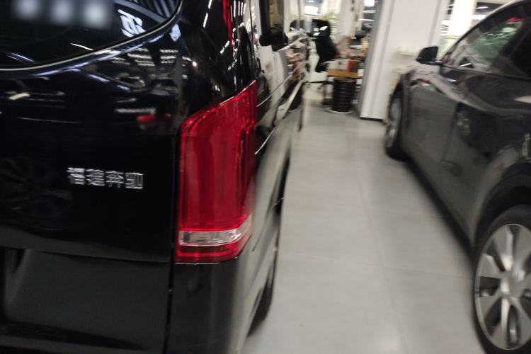 Used Mercedes-Benz Vito 2020 2.0T Business Version 7 Seats Exterior 6