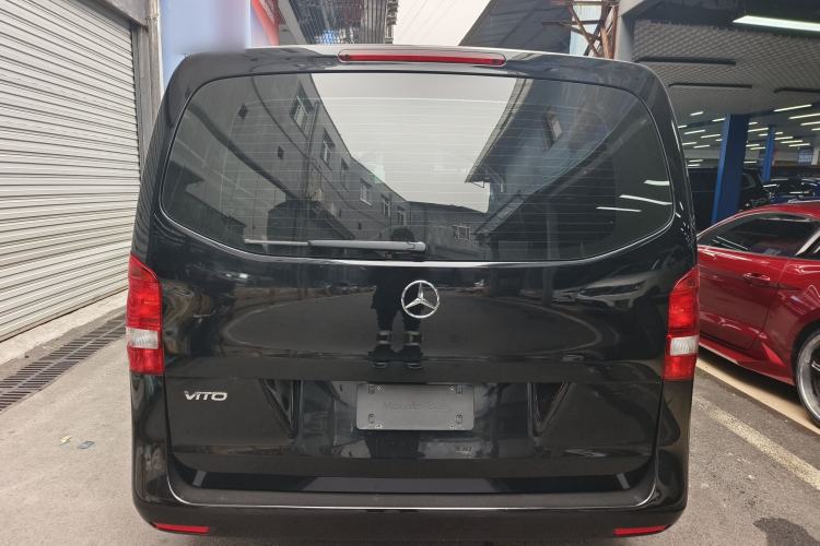 Used Mercedes-Benz Vito 2020 2.0T Elite Version 7 Seats Exterior 8
