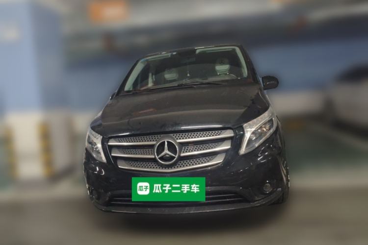 Used Mercedes-Benz Vito 2020 2.0T Elite Version 7 Seats Front