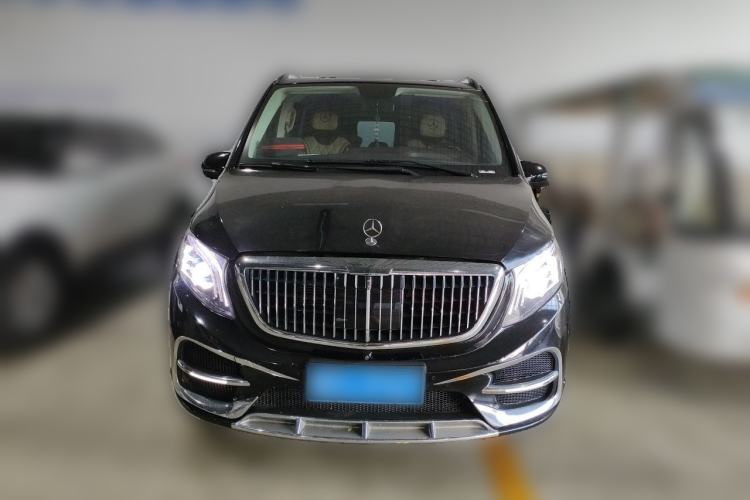 Used Mercedes-Benz Vito 2020 2.0T Elite Version 7 Seats Front