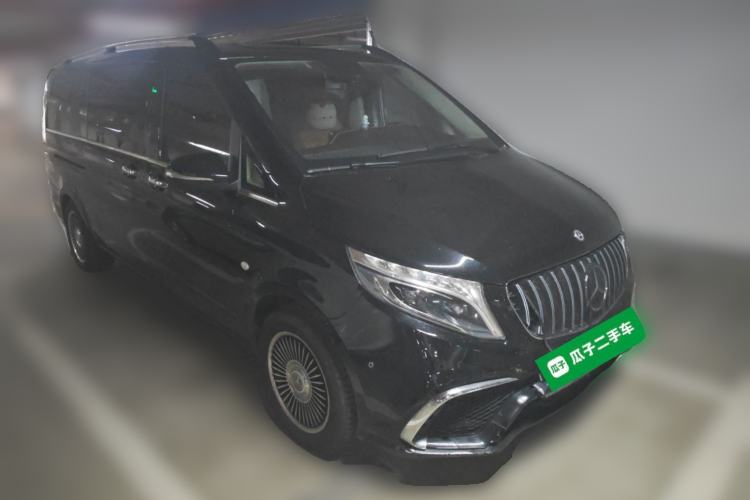 Used Mercedes-Benz Vito 2020 2.0T Elite Version 7 Seats Front Right 45 Deg