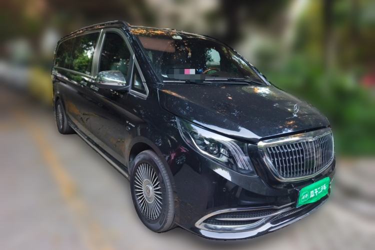 Used Mercedes-Benz Vito 2020 2.0T Elite Version 7 Seats Front Right 45 Deg
