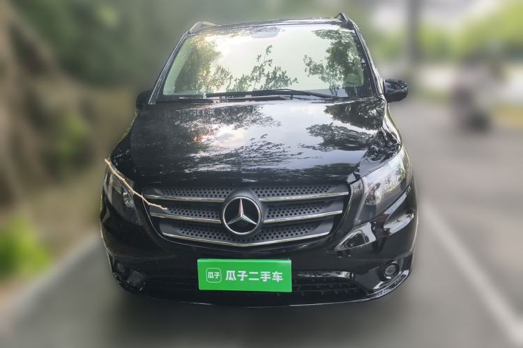 Used Mercedes-Benz Vito 2020 2.0T Elite Version 7 Seats Front