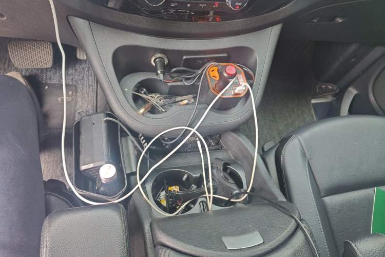 Used Mercedes-Benz Vito 2020 2.0T Business Version 7 Seats Gear Lever