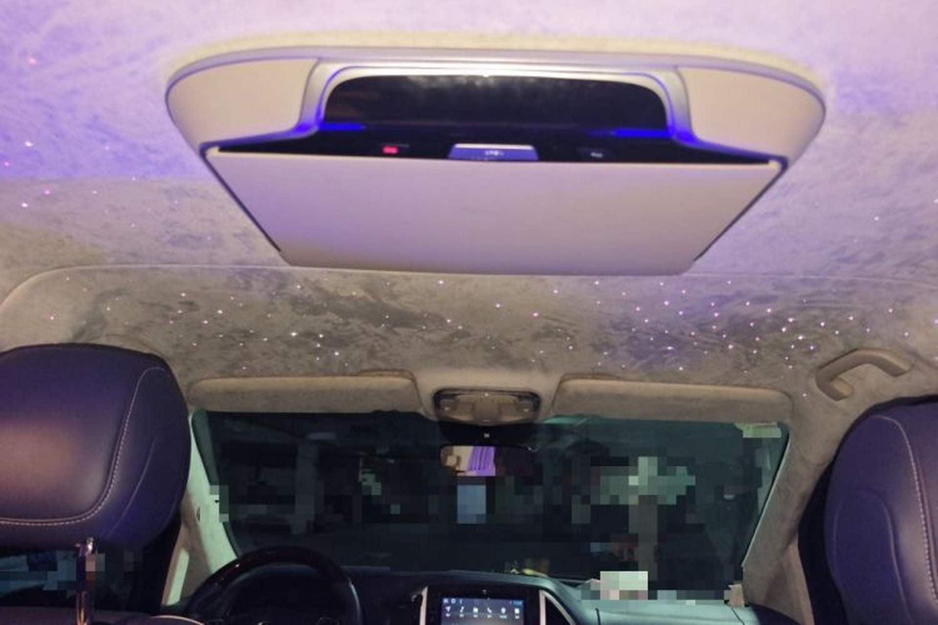 Used Mercedes-Benz Vito 2020 2.0T Elite Version 7 Seats Headliner