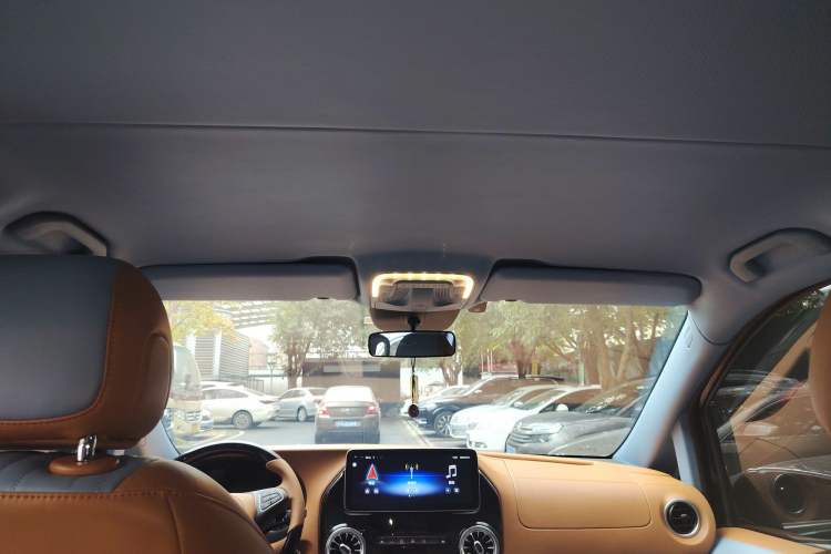 Used Mercedes-Benz Vito 2020 2.0T Business Version 7 Seats Headliner