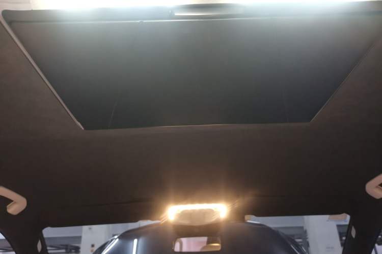 Used Mercedes-Benz Vito 2020 2.0T Business Version 7 Seats Headliner