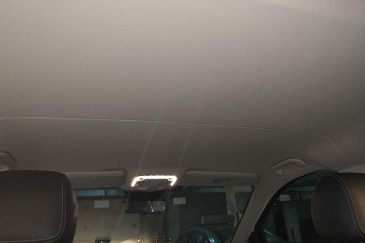 Used Mercedes-Benz Vito 2020 2.0T Business Version 7 Seats Headliner