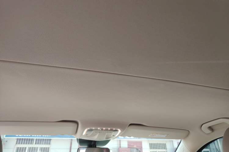 Used Mercedes-Benz Vito 2020 2.0T Business Version 7 Seats Headliner