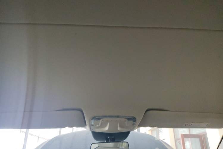 Used Mercedes-Benz Vito 2020 2.0T Elite Version 7 Seats Headliner