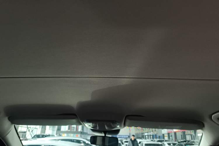 Used Mercedes-Benz Vito 2020 2.0T Elite Version 7 Seats Headliner