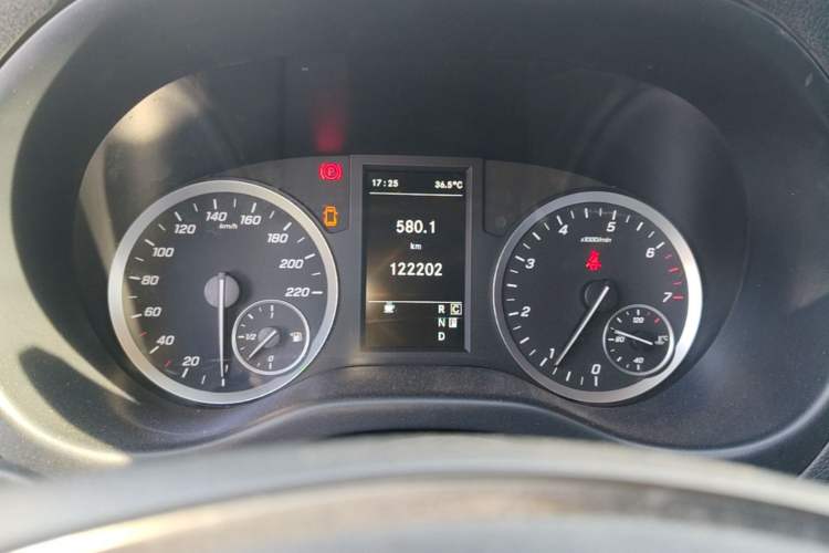 Used Mercedes-Benz Vito 2020 2.0T Business Version 7 Seats Instrument Cluster