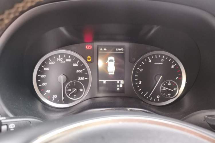 Used Mercedes-Benz Vito 2020 2.0T Business Version 7 Seats Instrument Cluster