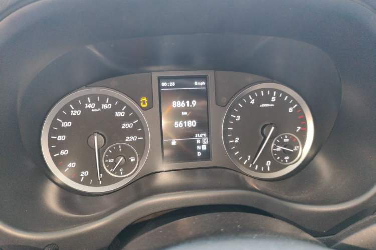 Used Mercedes-Benz Vito 2020 2.0T Business Version 7 Seats Instrument Cluster