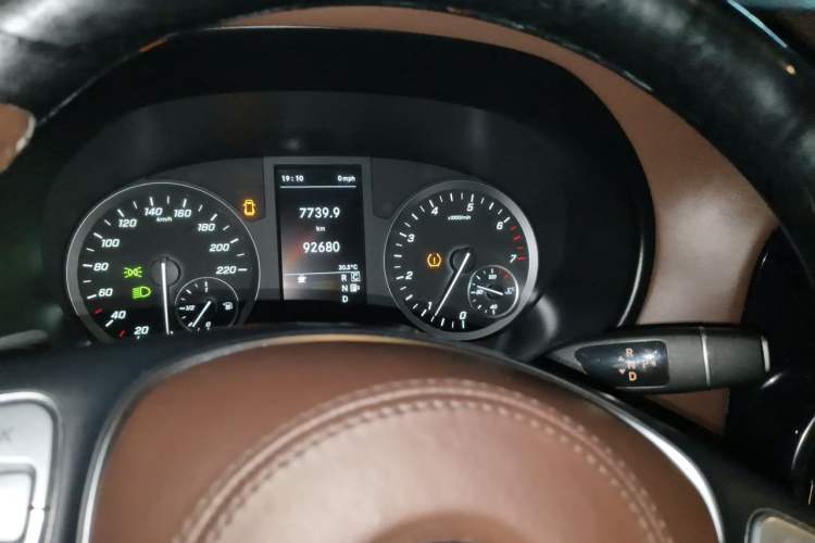 Used Mercedes-Benz Vito  Instrument Cluster