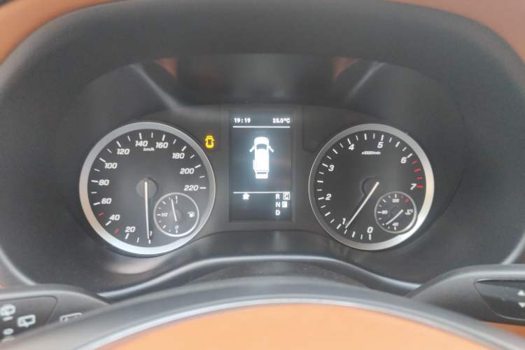 Used Mercedes-Benz Vito 2020 2.0T Business Version 7 Seats Instrument Cluster
