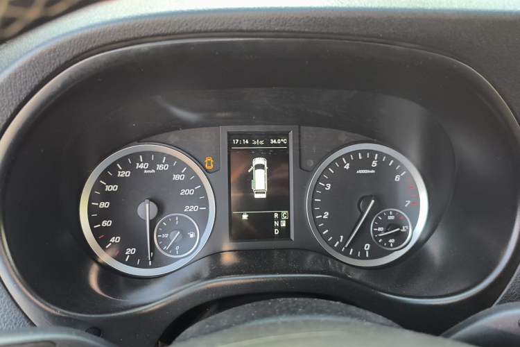 Used Mercedes-Benz Vito 2020 2.0T Business Version 9 Seats Instrument Cluster