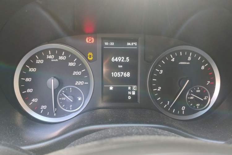 Used Mercedes-Benz Vito 2020 2.0T Business Version 7 Seats Instrument Cluster