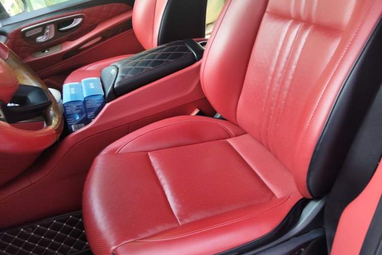 Used Mercedes-Benz Vito 2020 2.0T Elite Version 7 Seats Left Front Seat