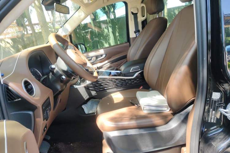 Used Mercedes-Benz Vito 2020 2.0T Business Version 7 Seats Left Front Seat