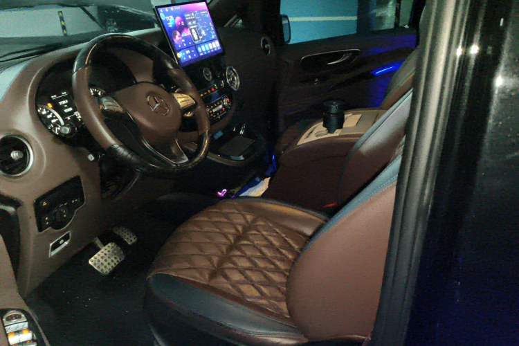 Used Mercedes-Benz Vito  Left Front Seat