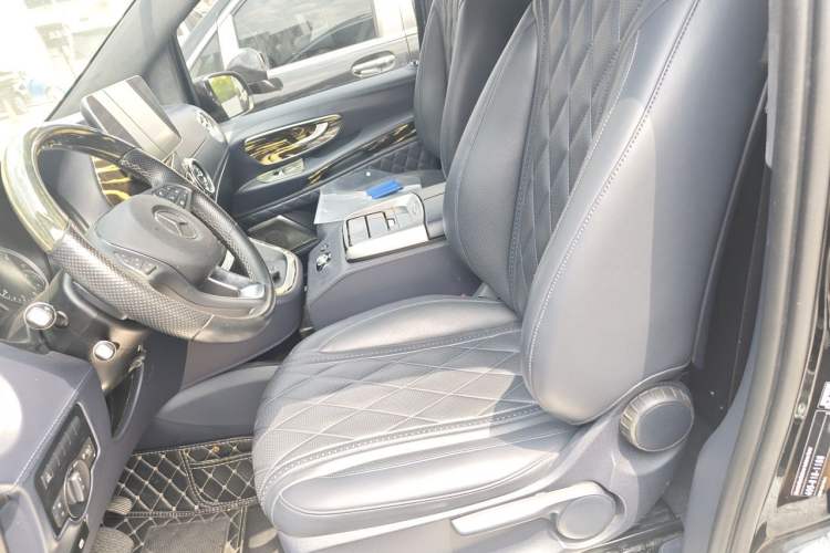 Used Mercedes-Benz Vito 2020 2.0T Business Version 7 Seats Left Front Seat