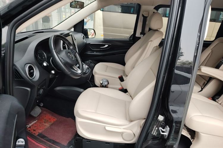 Used Mercedes-Benz Vito 2020 2.0T Business Version 7 Seats Left Front Seat