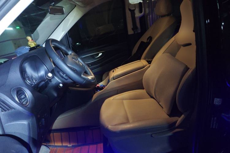 Used Mercedes-Benz Vito 2020 2.0T Business Version 7 Seats Left Front Seat