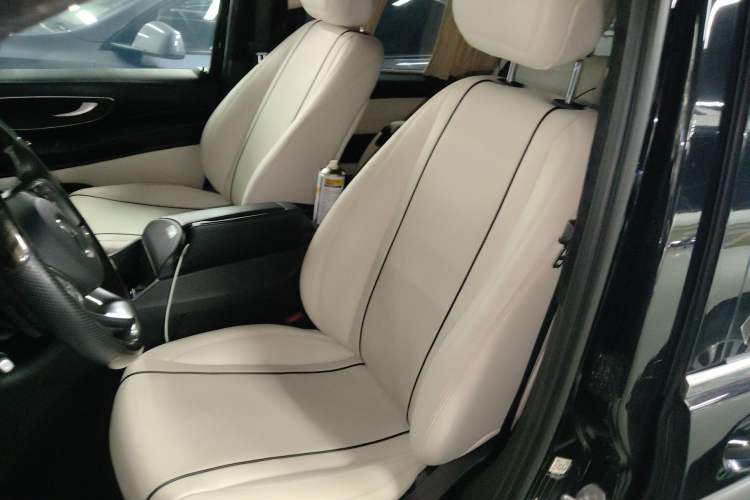 Used Mercedes-Benz Vito 2020 2.0T Business Version 7 Seats Left Front Seat