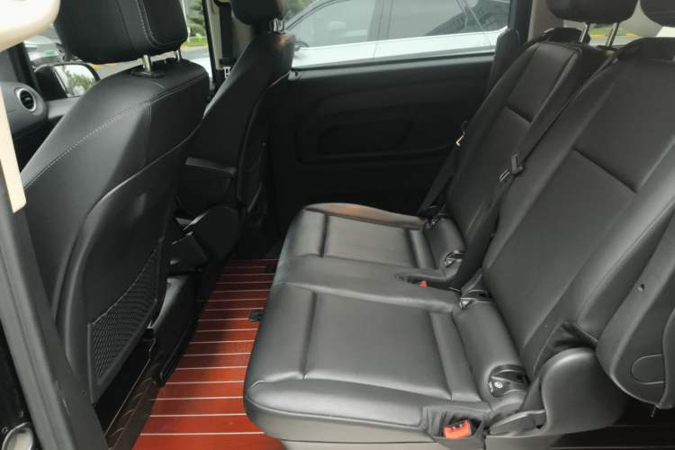 Used Mercedes-Benz Vito 2020 2.0T Business Version 9 Seats Left Rear Seat
