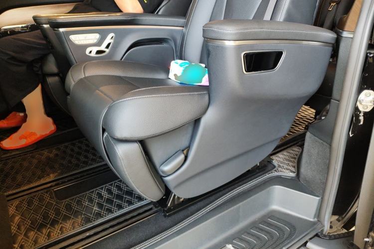 Used Mercedes-Benz Vito 2020 2.0T Business Version 7 Seats Left Rear Seat