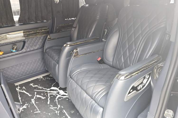 Used Mercedes-Benz Vito 2020 2.0T Business Version 7 Seats Left Rear Seat
