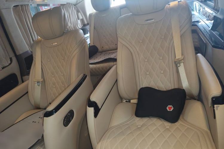 Used Mercedes-Benz Vito 2020 2.0T Elite Version 7 Seats Left Rear Seat