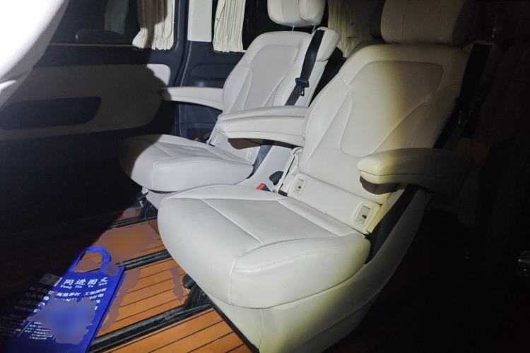 Used Mercedes-Benz Vito 2020 2.0T Business Version 7 Seats Left Rear Seat