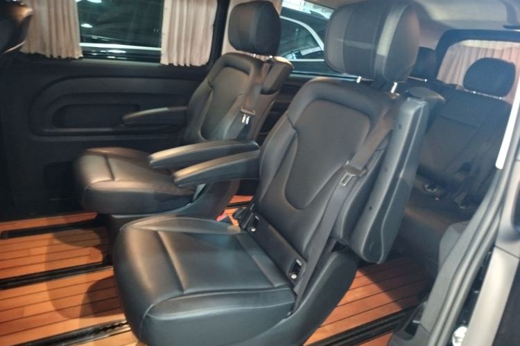 Used Mercedes-Benz Vito 2020 2.0T Business Version 7 Seats Left Rear Seat