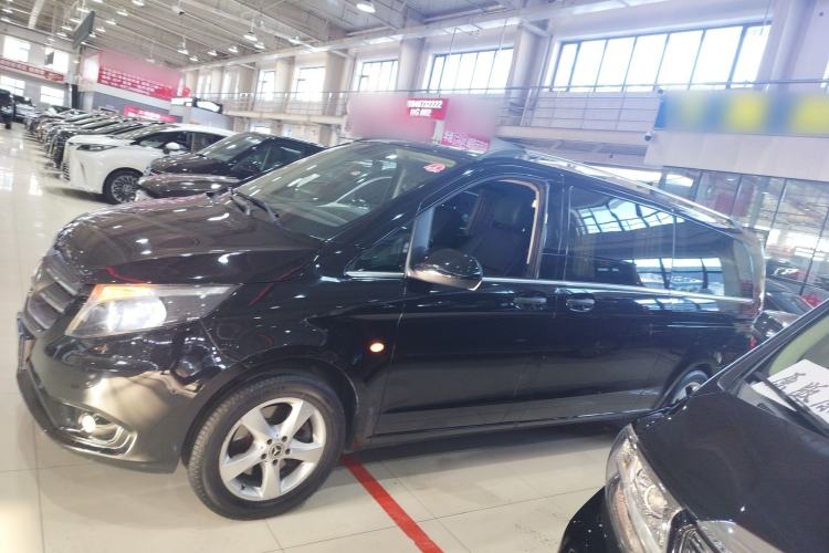 Used Mercedes-Benz Vito 2020 2.0T Business Version 7 Seats Left Side